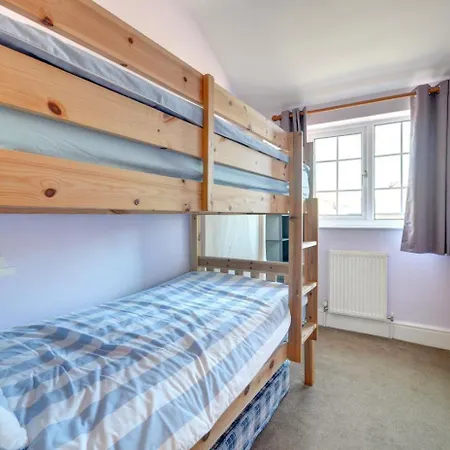 Semesterbostad 3 Bed In Oc-wa060 *